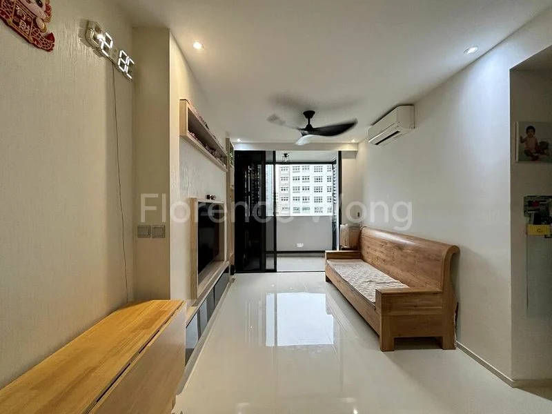 3 Bed Condo for Sale in  The Wisteria / Wisteria Mall - Image 3