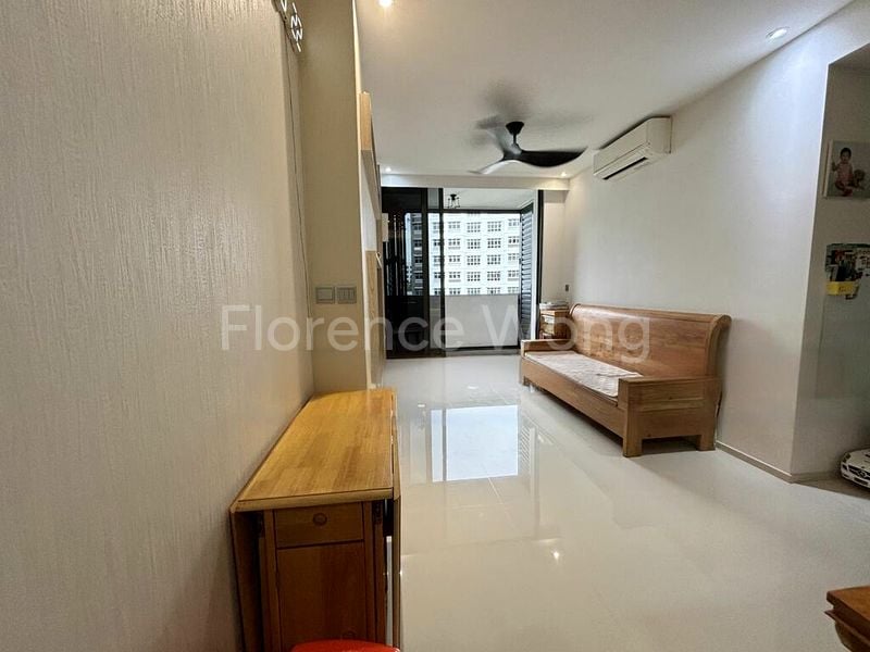 3 Bed Condo for Sale in  The Wisteria / Wisteria Mall - Image 4