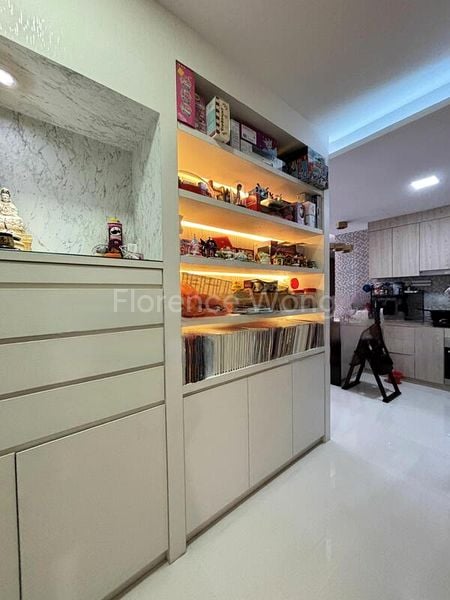 3 Bed Condo for Sale in  The Wisteria / Wisteria Mall - Image 8