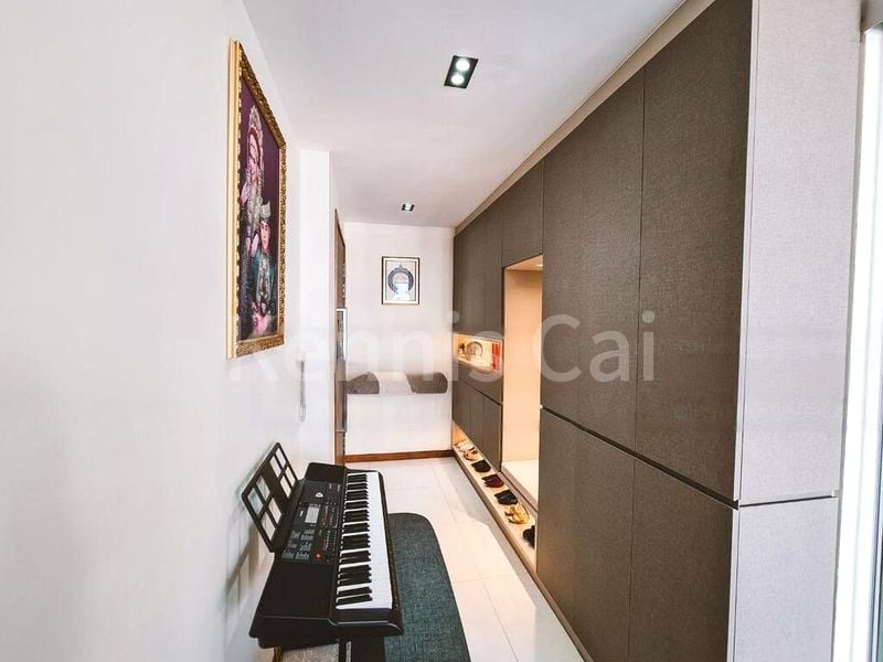 3 Bed Executive Condo for Sale in  The Canopy - Image 2