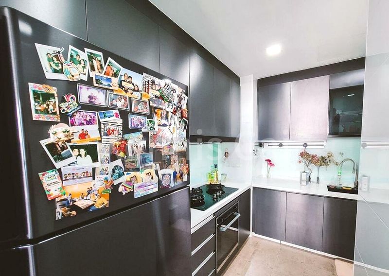 3 Bed Executive Condo for Sale in  The Canopy - Image 3