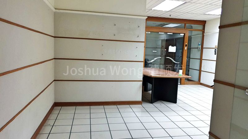 Light Industrial (B1) for Rent in  Henderson Industrial Park - Image 8