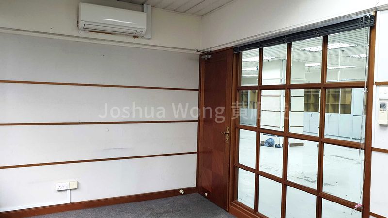 Light Industrial (B1) for Rent in  Henderson Industrial Park - Image 9