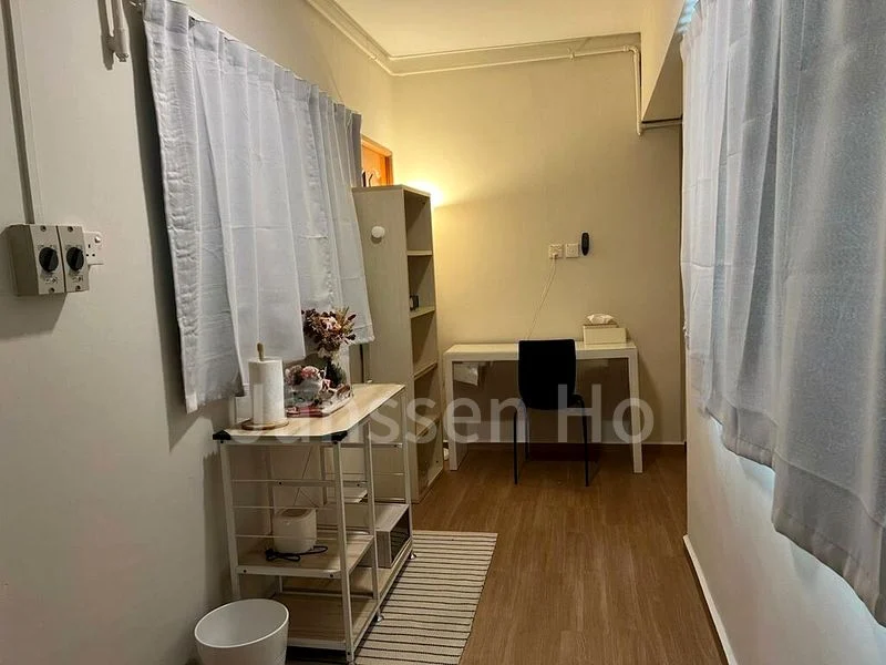 Common Room (Condo) for Rent in  Beauty World Centre - Image 1