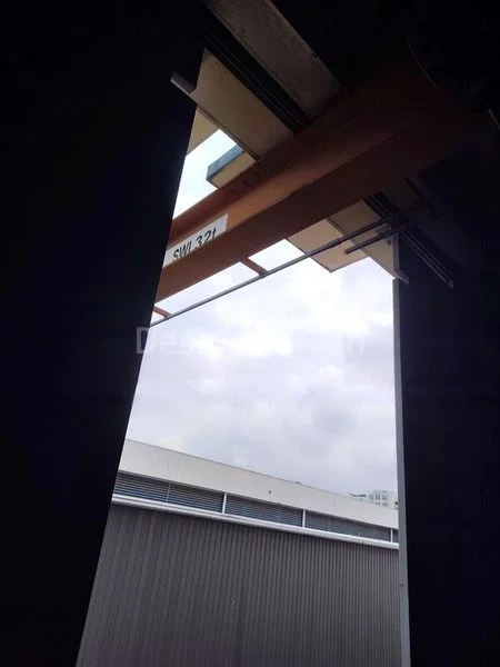 Factory / Workshop (B2) for Rent: 38 Loyang Drive - Image 4