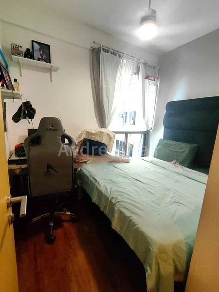 4 Bed Executive Condo for Sale in Sea Horizon - Image 10