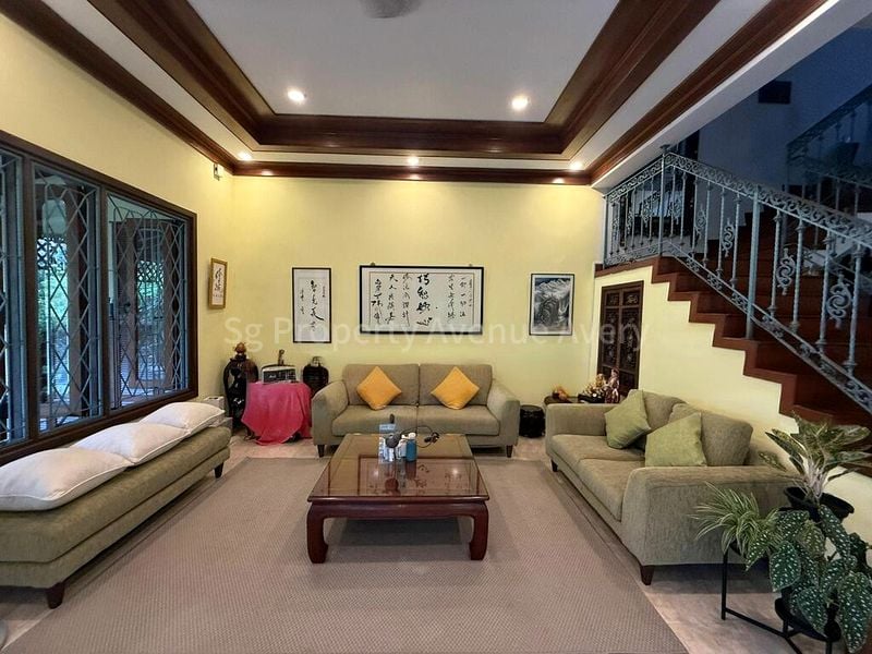 5 Bed Semi-Detached House (Landed) for Sale in  Pasir Ris Green - Image 1