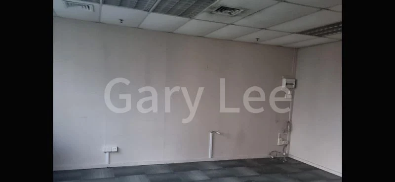 Office for Rent in  Thong Chai Building - Image 3