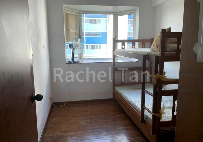 Common Room (Condo) for Rent in  Evergreen Park - Image 5