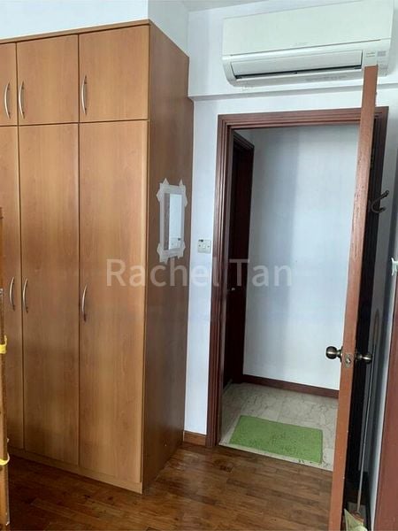 Common Room (Condo) for Rent in  Evergreen Park - Image 3