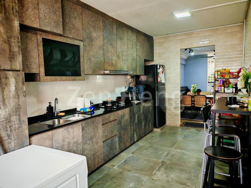 4 Room (4A) HDB for Sale in  661 Hougang Avenue 4 - Image 11