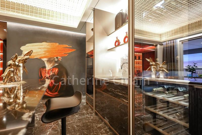 5 Bed Condo for Sale in  Asia Square Towers - Image 3