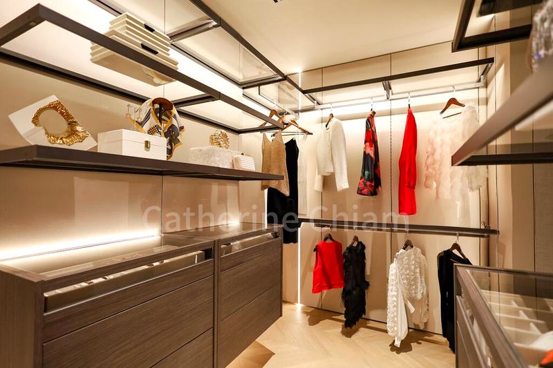 5 Bed Condo for Sale in  Asia Square Towers - Image 13