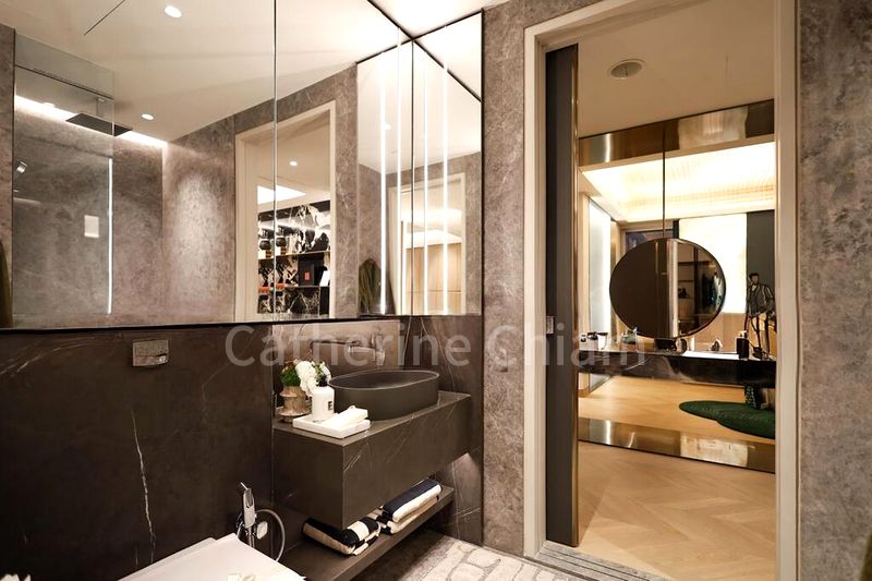 5 Bed Condo for Sale in  Asia Square Towers - Image 4