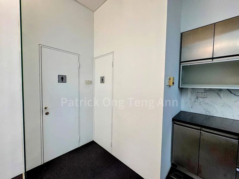 Shop / Shophouse for Rent: Ground Floor Unit along Amoy Street; Suitable for Various Trades. - Image 1