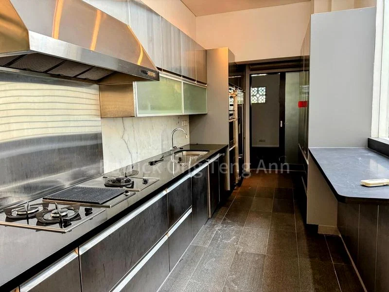 Shop / Shophouse for Rent: Ground Floor Unit along Amoy Street; Suitable for Various Trades. - Image 6