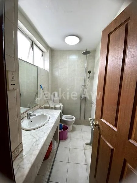Room (Landed) for Rent in Teck Hiang Gardens - Image 14