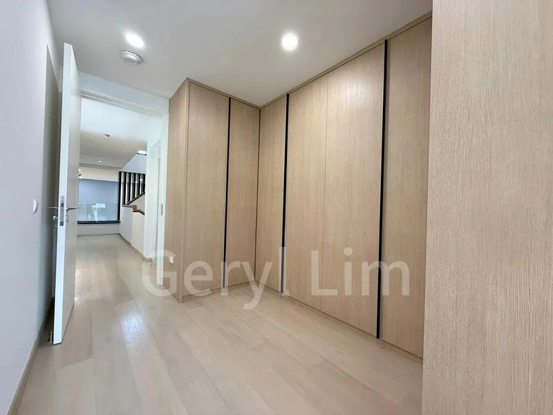 4 Bed Semi-Detached House (Landed) for Sale in  Ang Mo Kio Industrial Park 2 - Image 8
