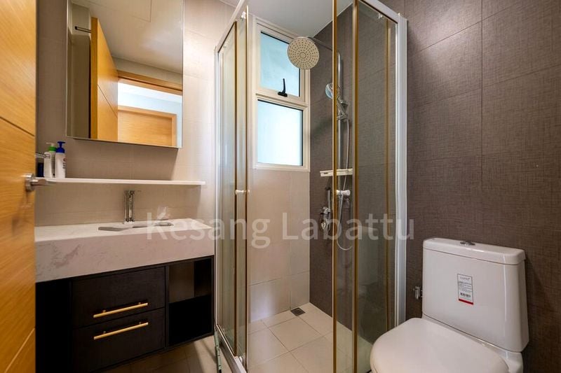 2 Bed Condo for Rent in  Vacanza @ East - Image 11