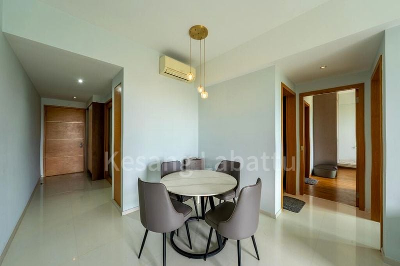 2 Bed Condo for Rent in  Vacanza @ East - Image 4