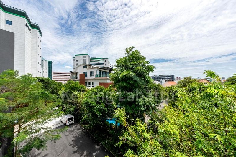 2 Bed Condo for Rent in  Vacanza @ East - Image 7