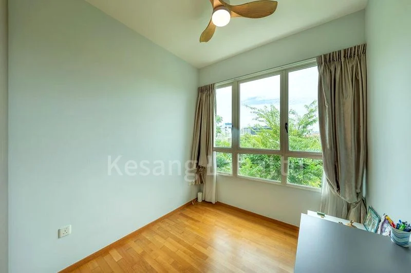 2 Bed Condo for Rent in  Vacanza @ East - Image 8