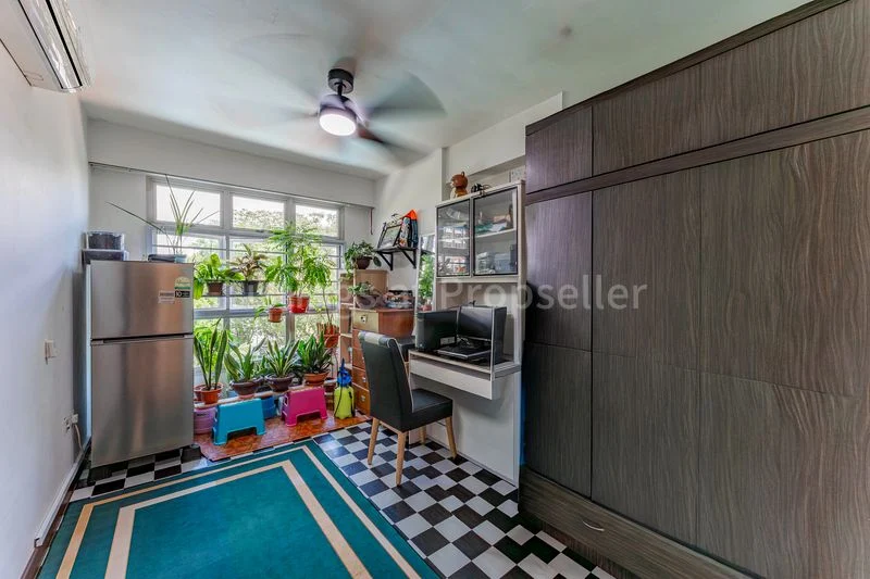 Premium HDB for Sale in 175B Yung Kuang Road - Image 9