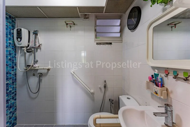 Premium HDB for Sale in 175B Yung Kuang Road - Image 11