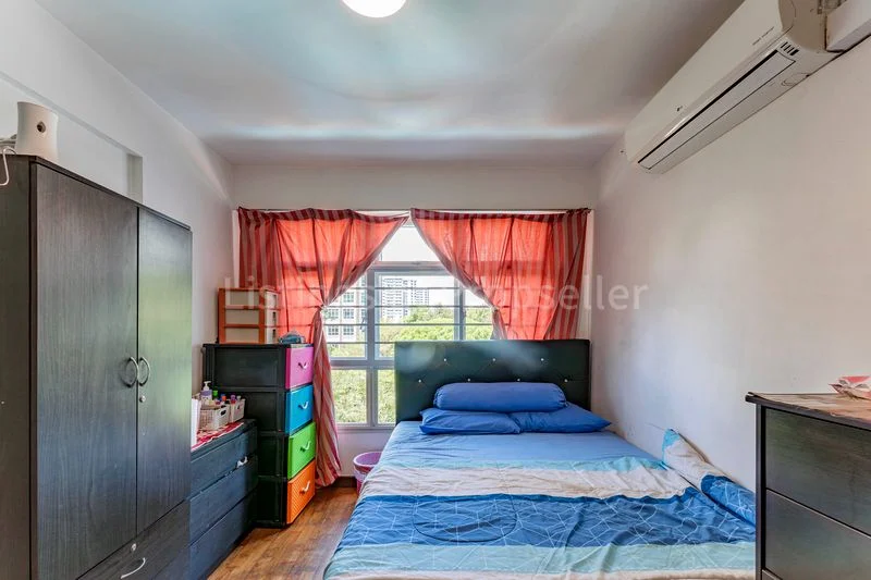 Premium HDB for Sale in 175B Yung Kuang Road - Image 8