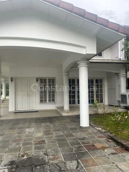 4 Bed Semi-Detached House (Landed) for Rent in  Washington Villa - Image 8