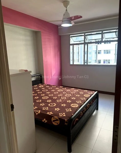 Common Room (HDB) for Rent in 298 Tampines Street 22 - Image 2