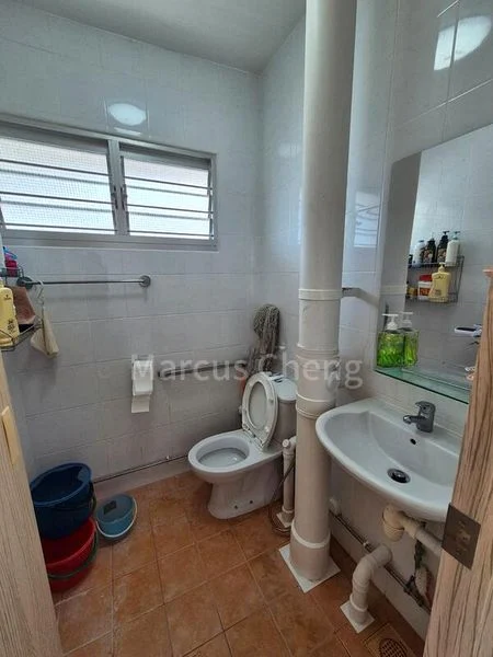 4 Room (4NG) HDB for Sale in  117 Ang Mo Kio Avenue 4 - Image 16