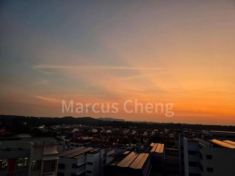 4 Room (4NG) HDB for Sale in  117 Ang Mo Kio Avenue 4 - Image 2