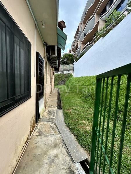 4 Bed Bungalow (Landed) for Sale in  Chancery Hill Road - Image 5