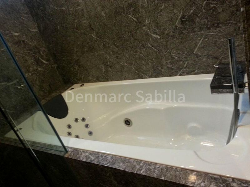 2+1 Bed Condo for Rent in  Suites @ Cairnhill - Image 10