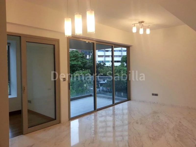 2+1 Bed Condo for Rent in  Suites @ Cairnhill - Image 2