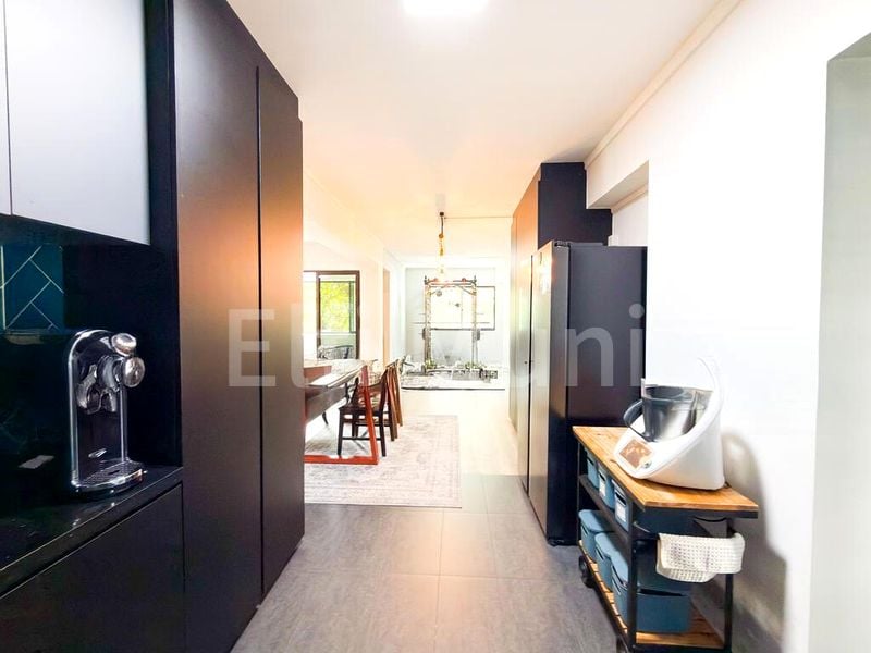 5 Room (5I) HDB for Sale in 898A Woodlands Drive 50 - Image 4