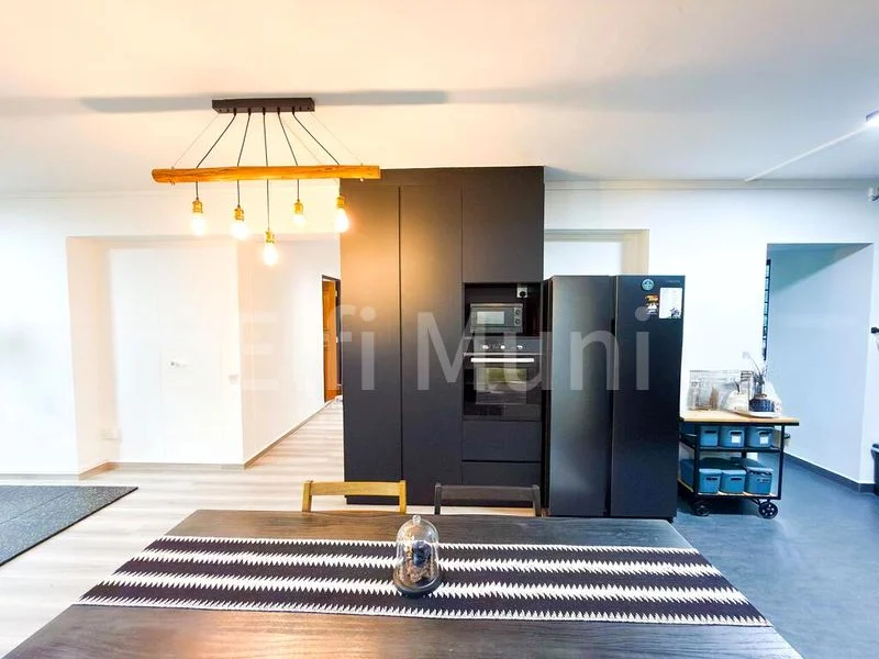 5 Room (5I) HDB for Sale in 898A Woodlands Drive 50 - Image 6