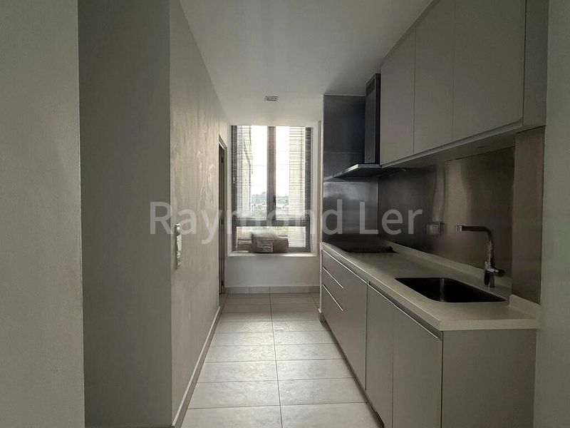 4 Bed Apartment (Condo) for Rent in  Seascape - Image 5