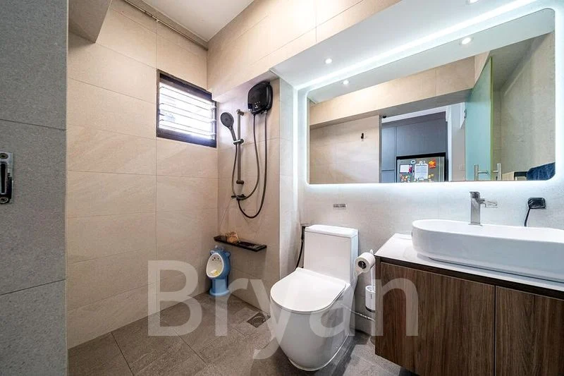 4 Room (4A) HDB for Sale in  11 Pine Close - Image 1