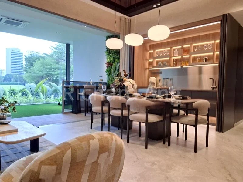 5 Bed Condo for Sale in Zion Road - Image 2