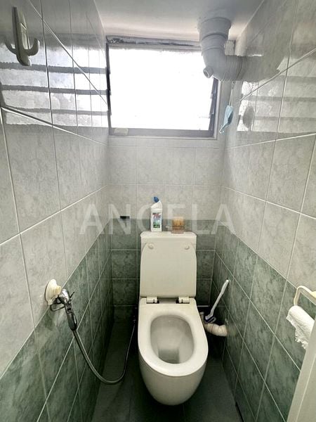 3 Room (3I) HDB for Rent in  114 Lorong 1 Toa Payoh - Image 7