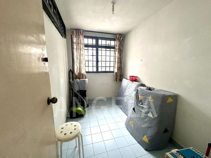 3 Room (3I) HDB for Rent in  114 Lorong 1 Toa Payoh - Image 6