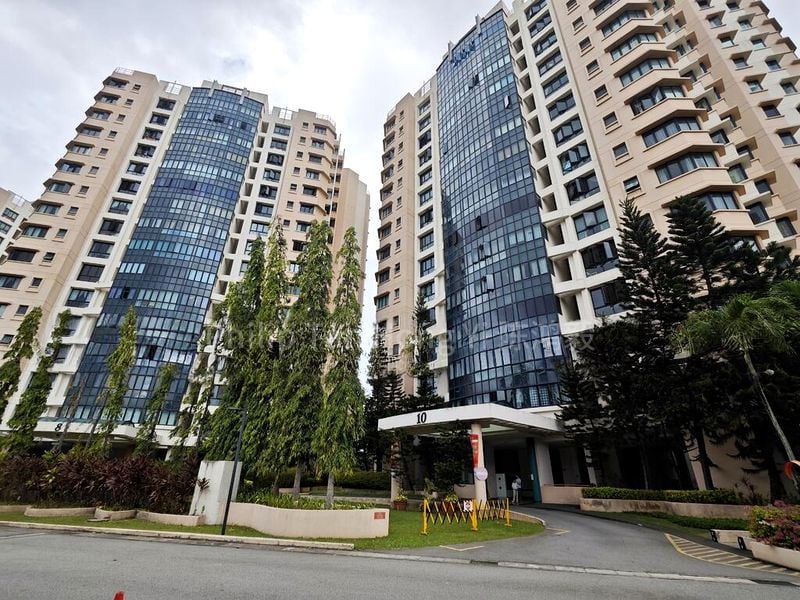 Master Room (Condo) for Rent in  Simsville - Image 10