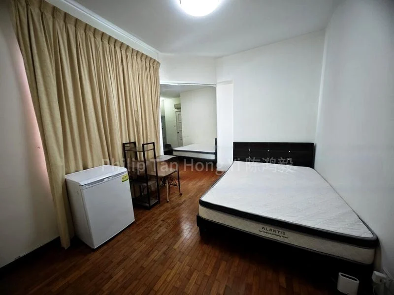 Master Room (Condo) for Rent in  Simsville - Image 1