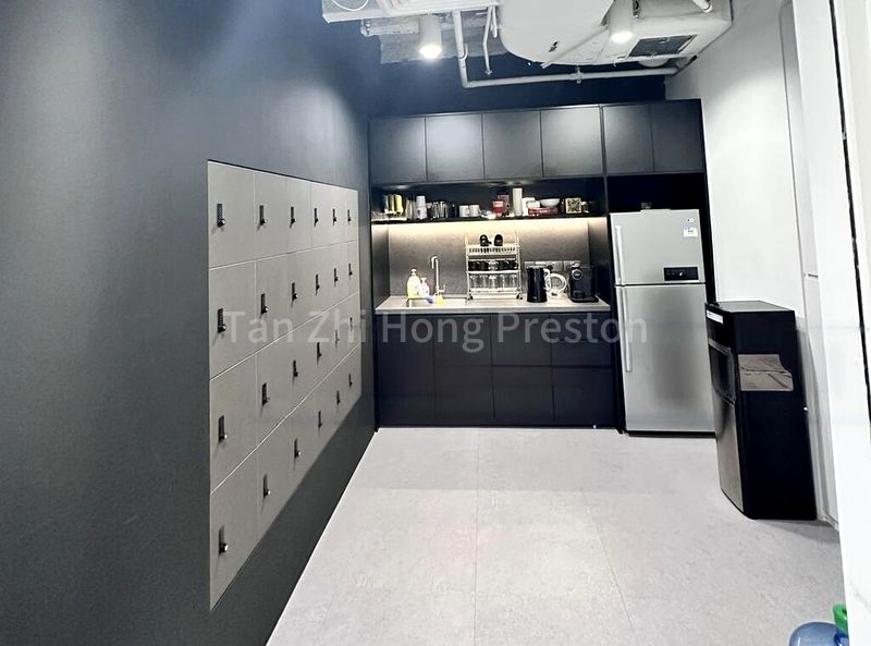 Office for Rent: 137 Market Street - Image 1