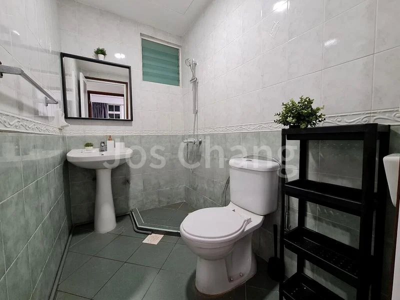Room (Condo) for Rent in  32 Penhas Road - Image 3
