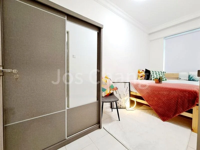 Room (Condo) for Rent in  32 Penhas Road - Image 15