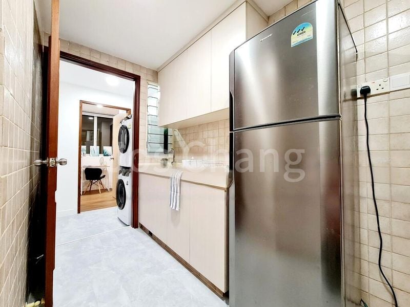 Room (Condo) for Rent in  32 Penhas Road - Image 7