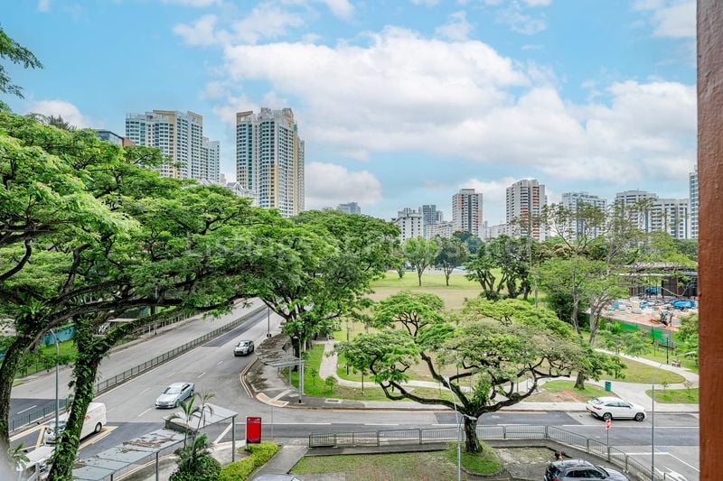 5 Room (5I) HDB for Sale in 87 Zion Road - Image 6